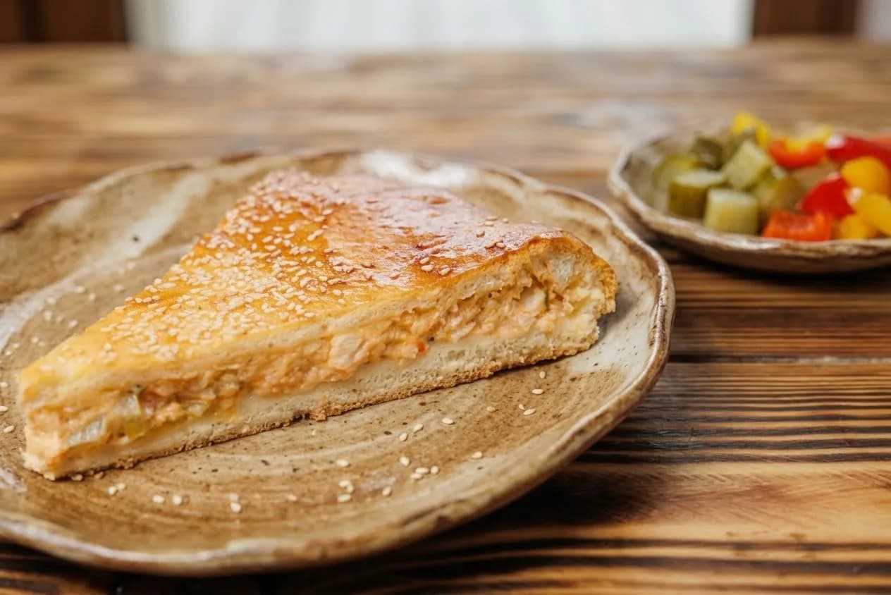Пирог с курицей и овощами 180 гр.
