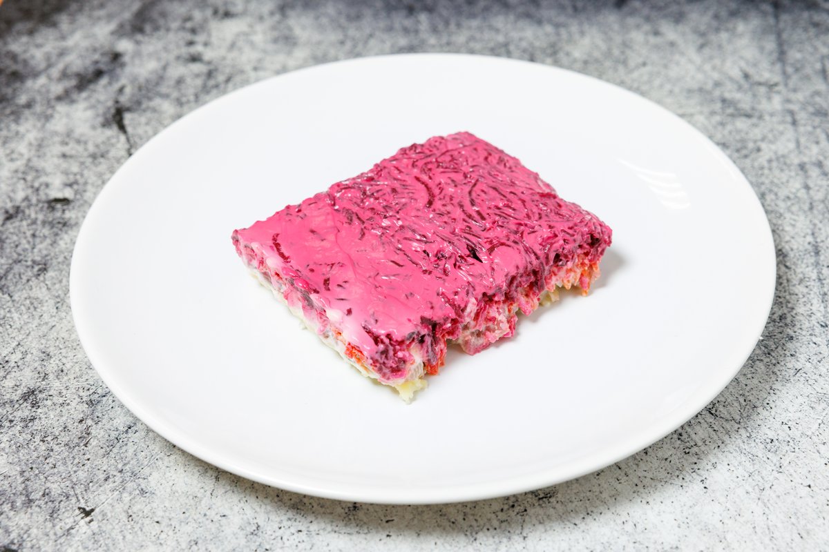 Сельдь под "шубой" вес.