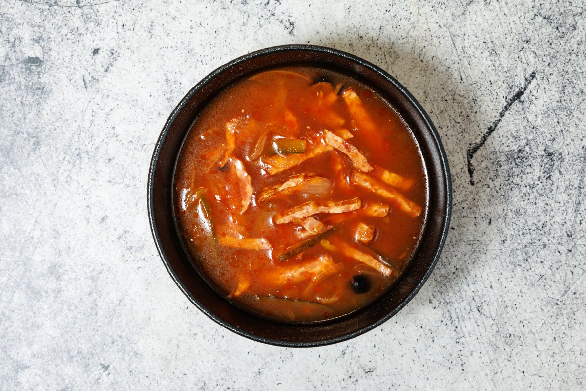 Солянка мясная сборная 300 гр.