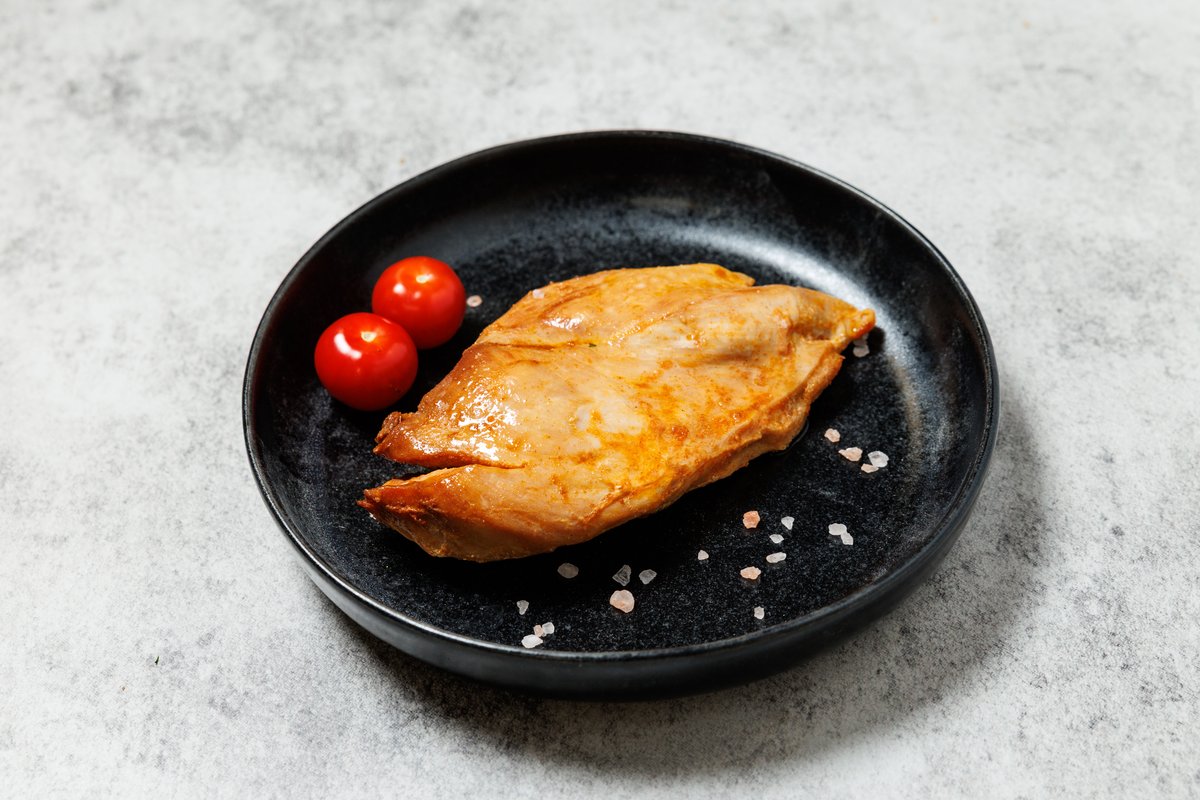 Грудка куриная печеная 1кг