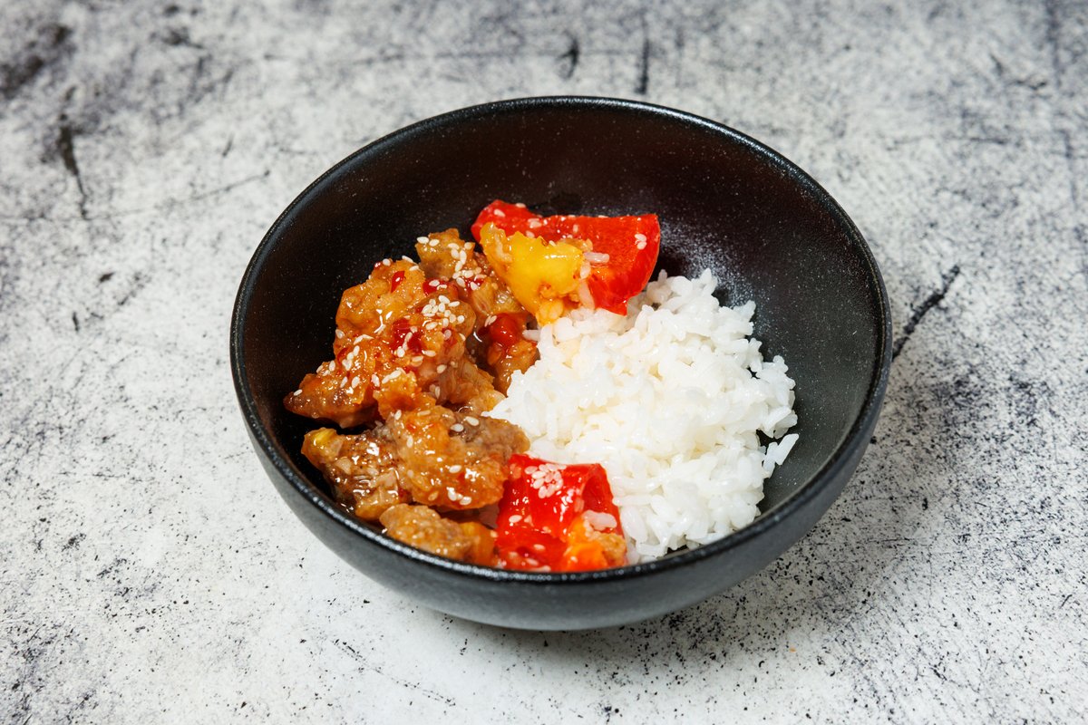 Свинина в кисло-сладком соусе вес.