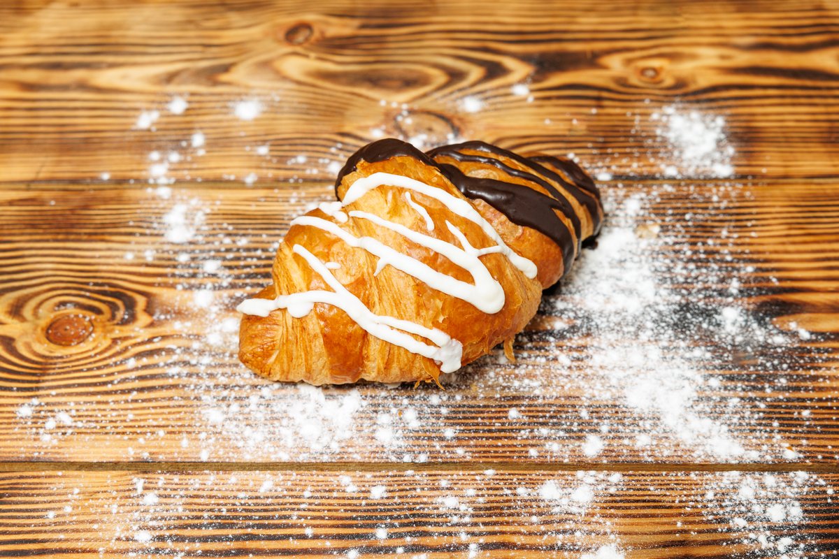 Круассан соленая карамель 115 гр